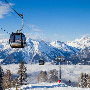 3 winter skiing